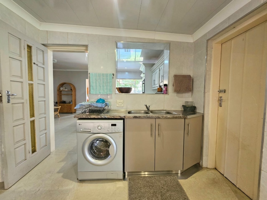 3 Bedroom Property for Sale in Miederpark North West